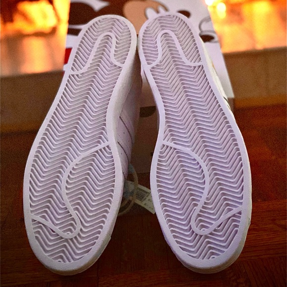 ADIDAS Originals Disney Mickey Mouse Superstars - Picture 3 of 5